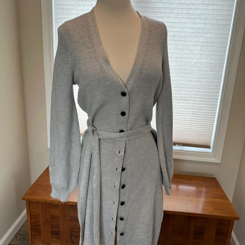White House Black Market sweater - size M